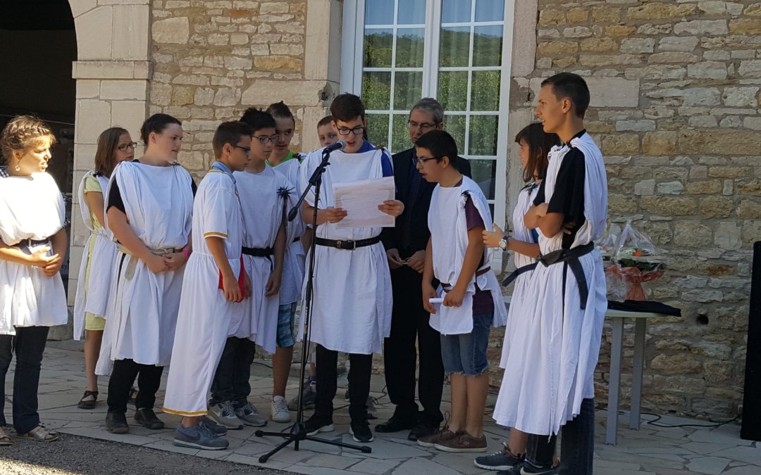 4 jeunes au RDV d’Autun, capitale des langues anciennes